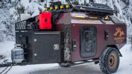 Wooly Off-Road-Camper Trailer by Mammoth Overland