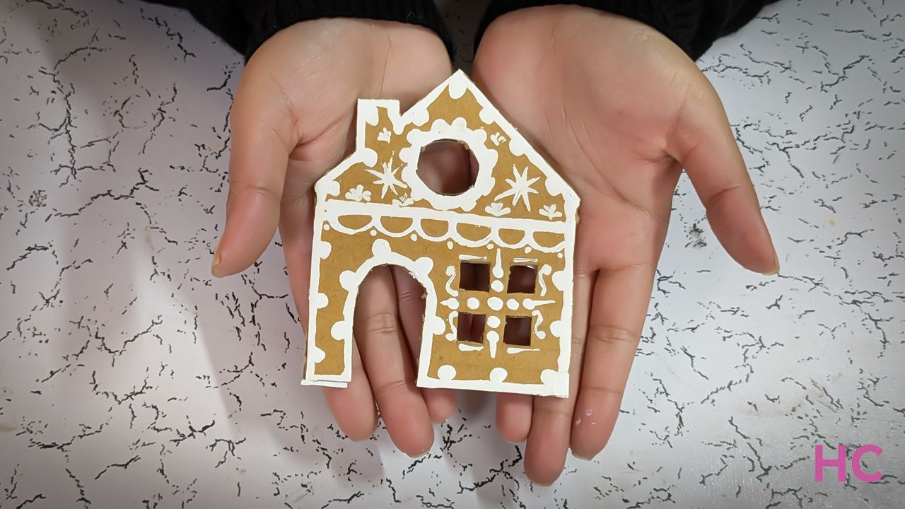 cardboard gingerbread house garland- 5