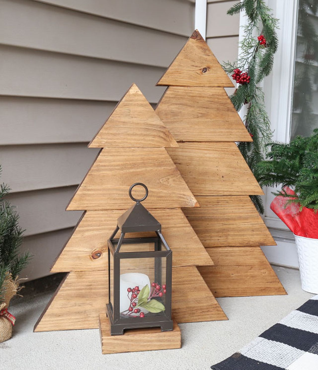 wood christmas tree