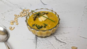 Easy Pumpkin Soup Recipe (2)