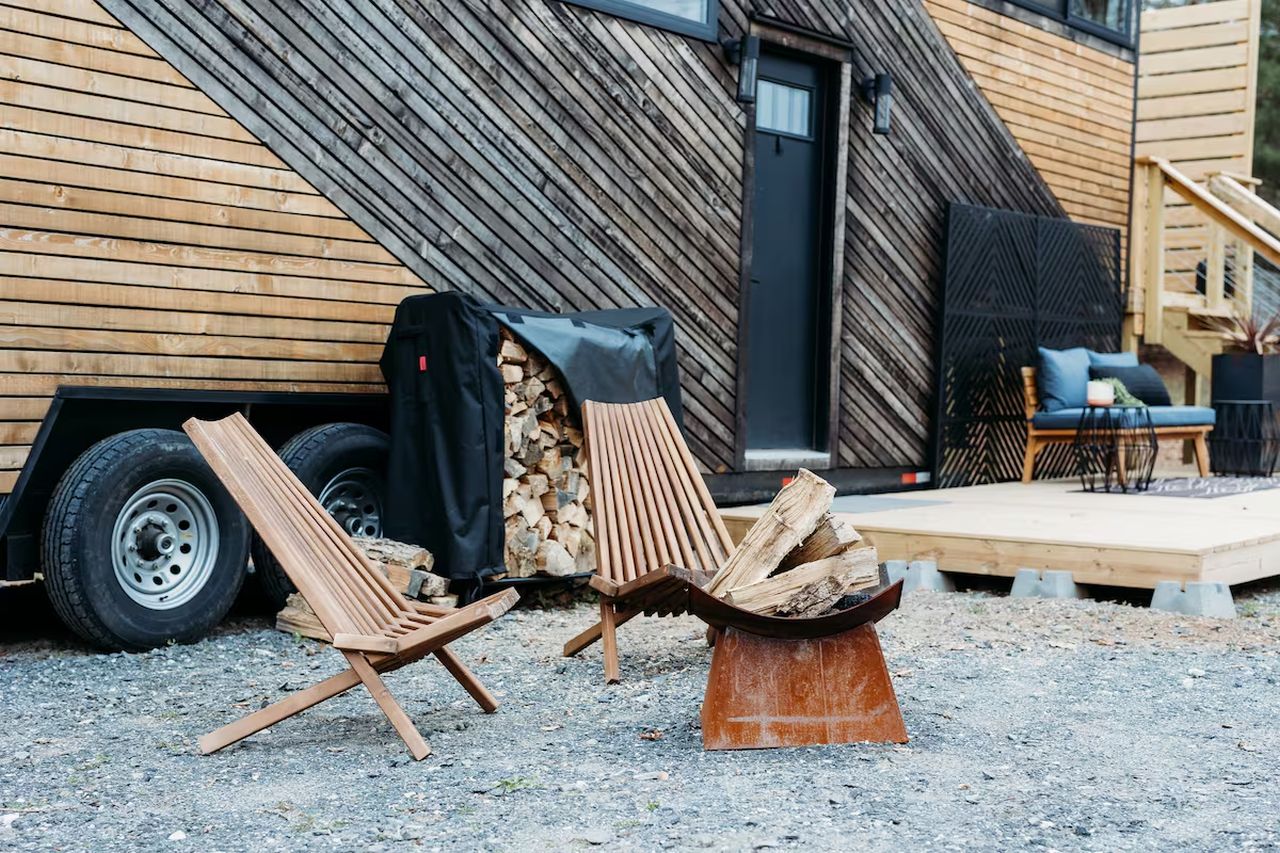 Grackle Tiny House exterior