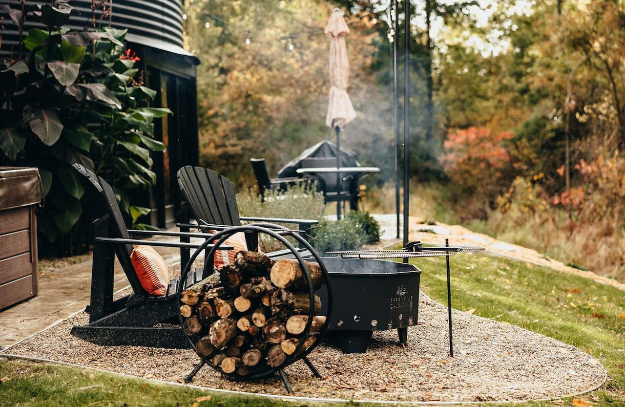 Grain Bin House- Outdoors