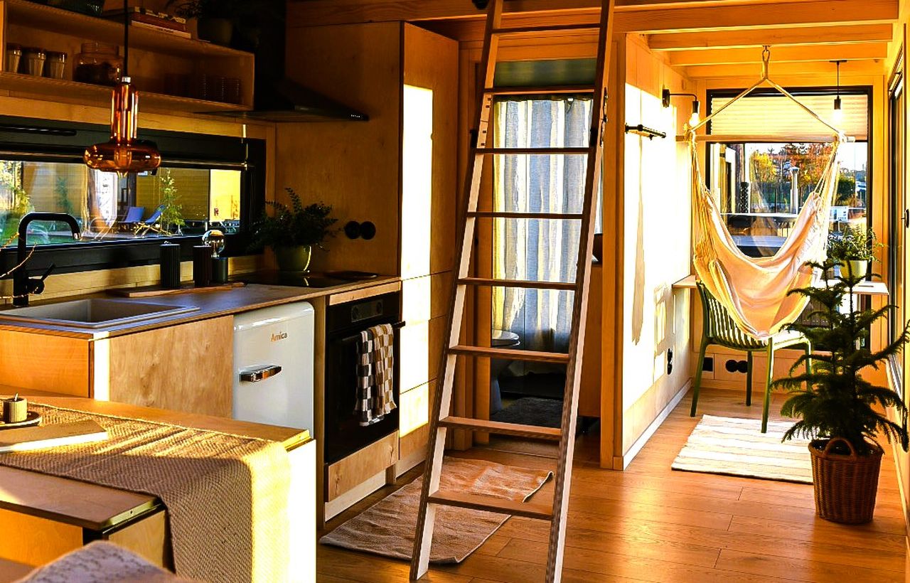 Julia tiny home on wheels