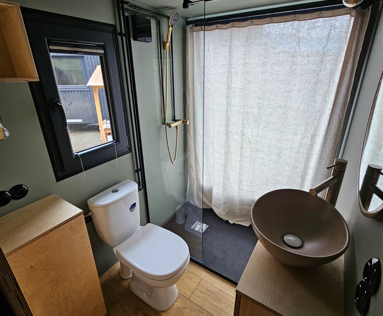 Julia tiny home on wheels