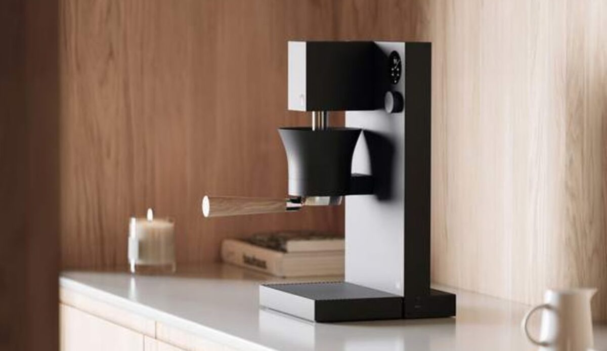 Meticulous Unveils World’s First Robotic Lever Espresso Machine