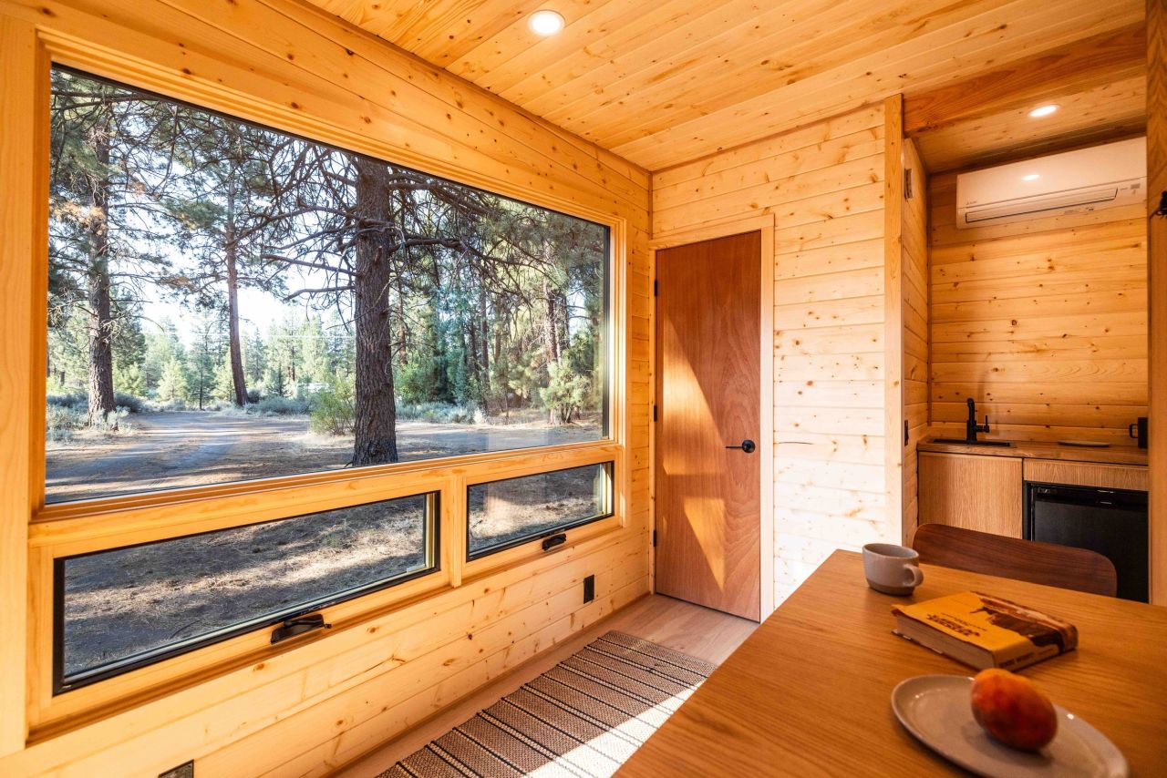 Mid Camp Tiny House - interior 2