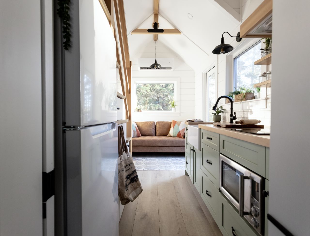 Modern Farmhouse Tiny House - interior 1