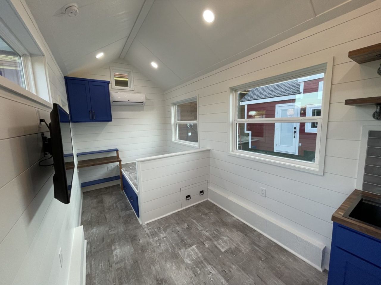 Parzival tiny house by Decathlon Tiny Homes