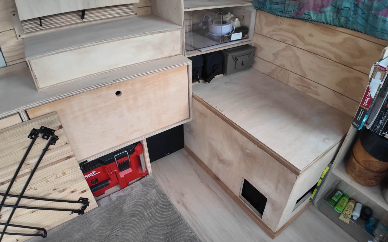 Rolling Tiny Home Christopher Mckinnon (14)