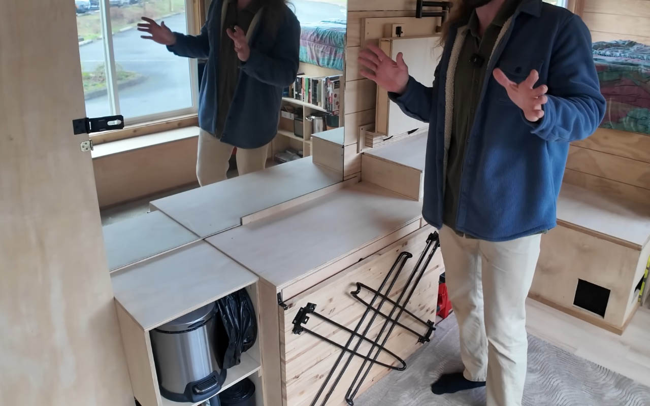 Rolling Tiny Home Christopher Mckinnon (26)