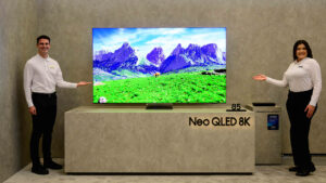 Samsung-Presents-Its-Best-Display-Technology-in-the-Flagship-Neo-QLED-8K-TV-homecrux-featured