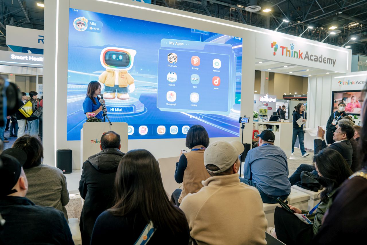 Thinkpal Learning Tablet at CES 2025