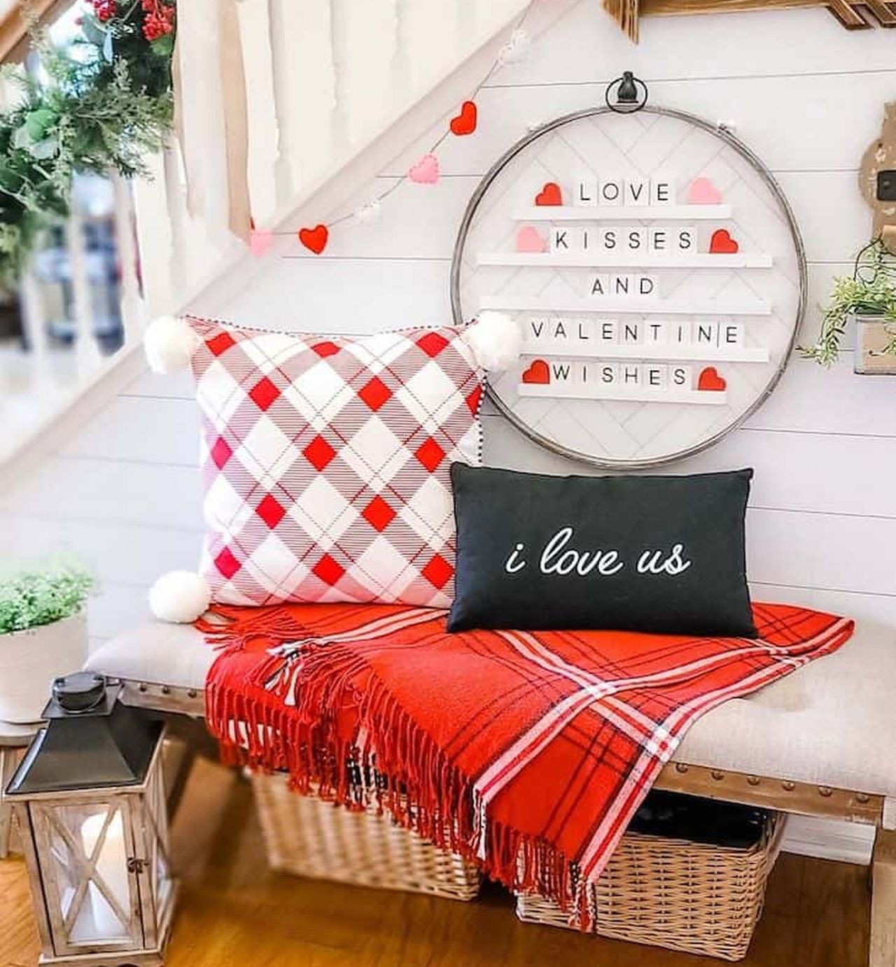 Valentine's Day Entryway Décor