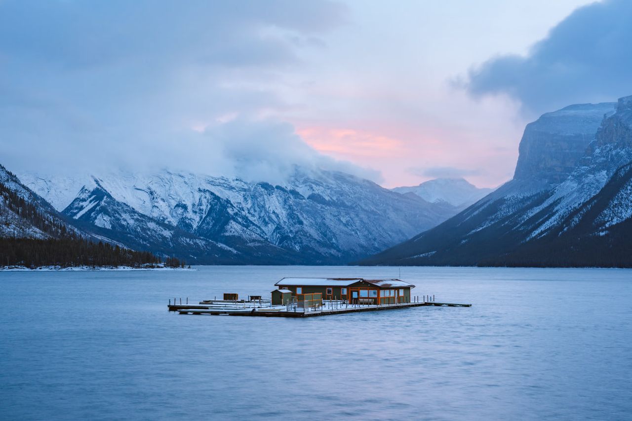 Winter Wonderlands in the World – Places to Visit in Winter - Lake Minnewanka, Canada