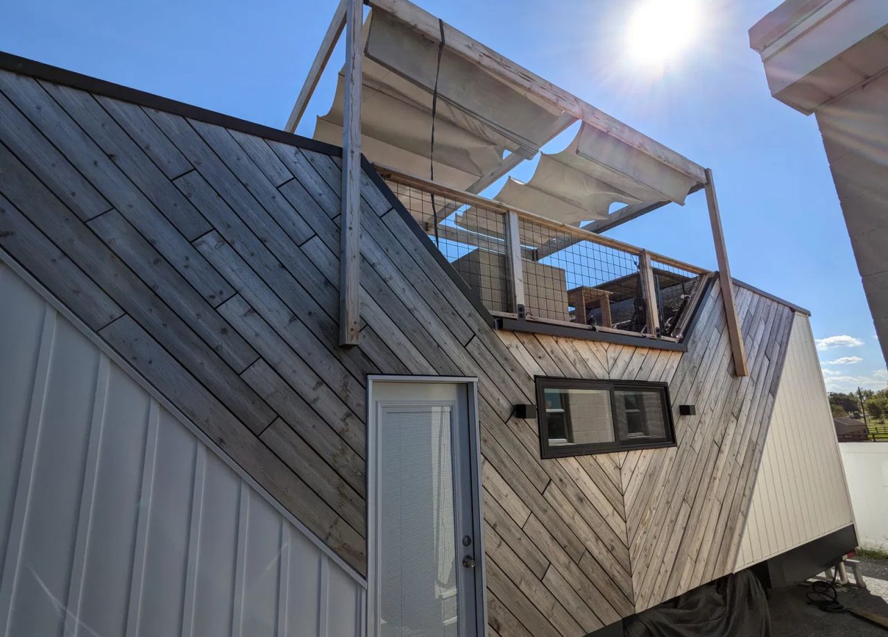 34ft Tiny House With Roof Deck