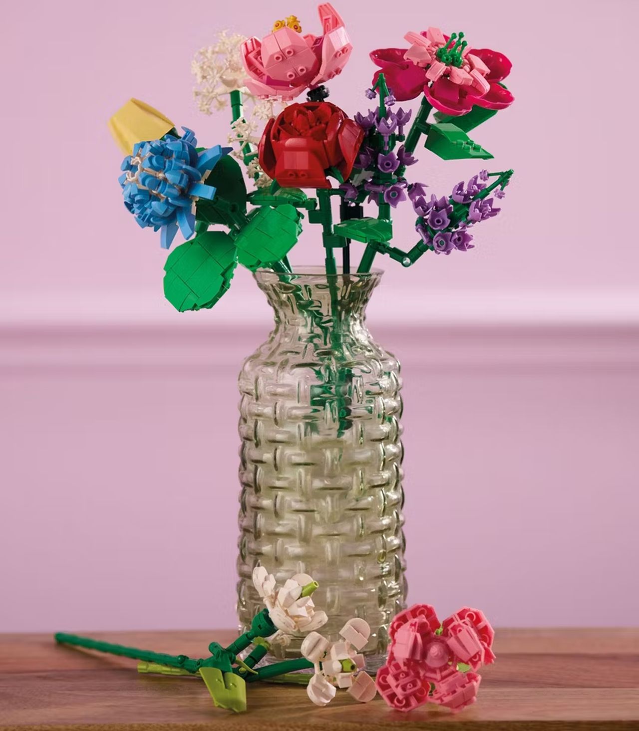 Aldi newly launched Valentine's Day buildable flowers