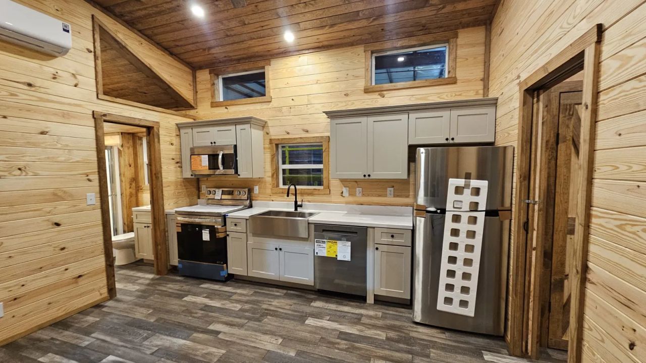 Burton 2.0 Tiny House_Interior