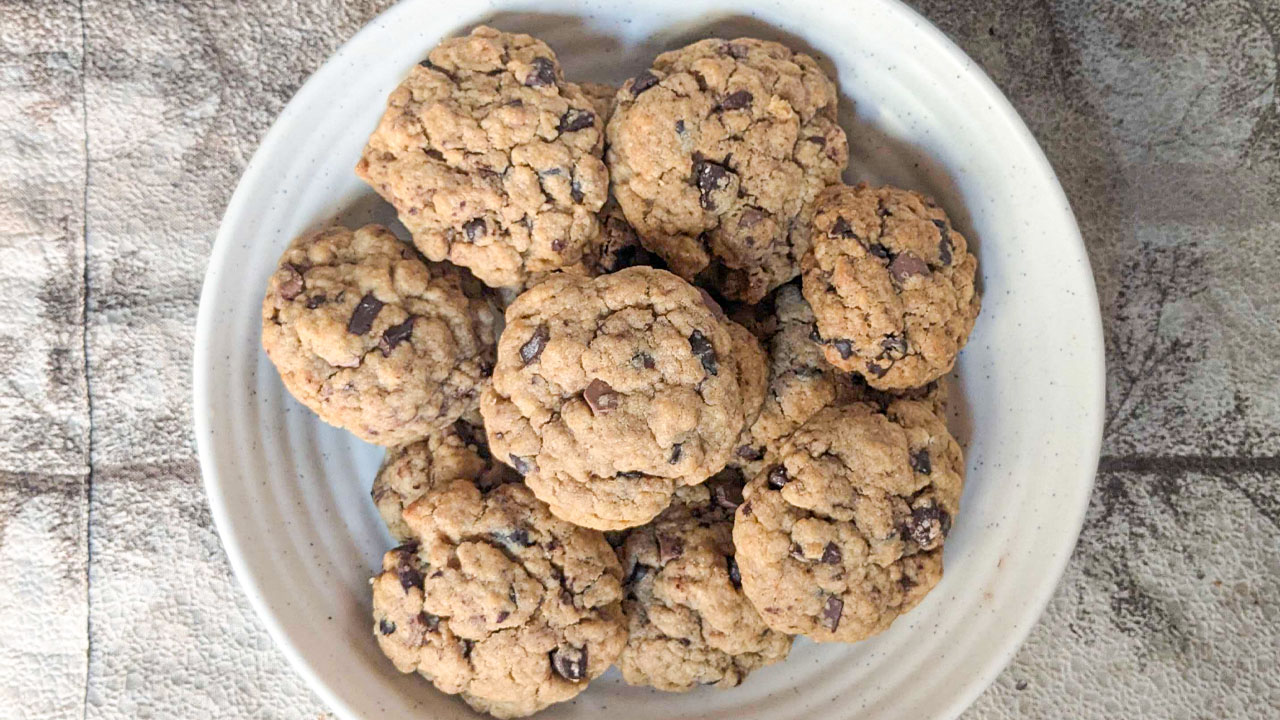 Eggless Chocolate Chip Cookies Recipe (2)