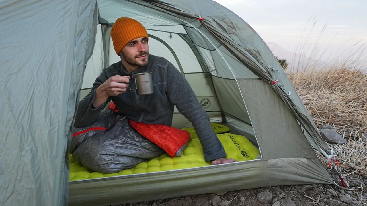 Flextail Brings World's Lightest Self-Inflating Sleeping Pad