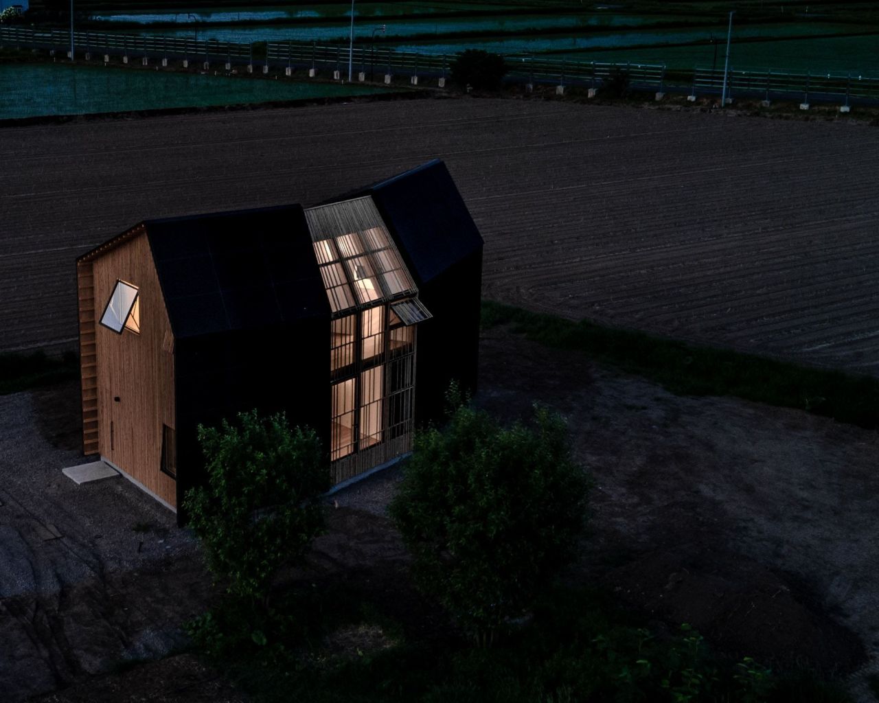 Florian Busch Architects Builds Net Zero House in Japan