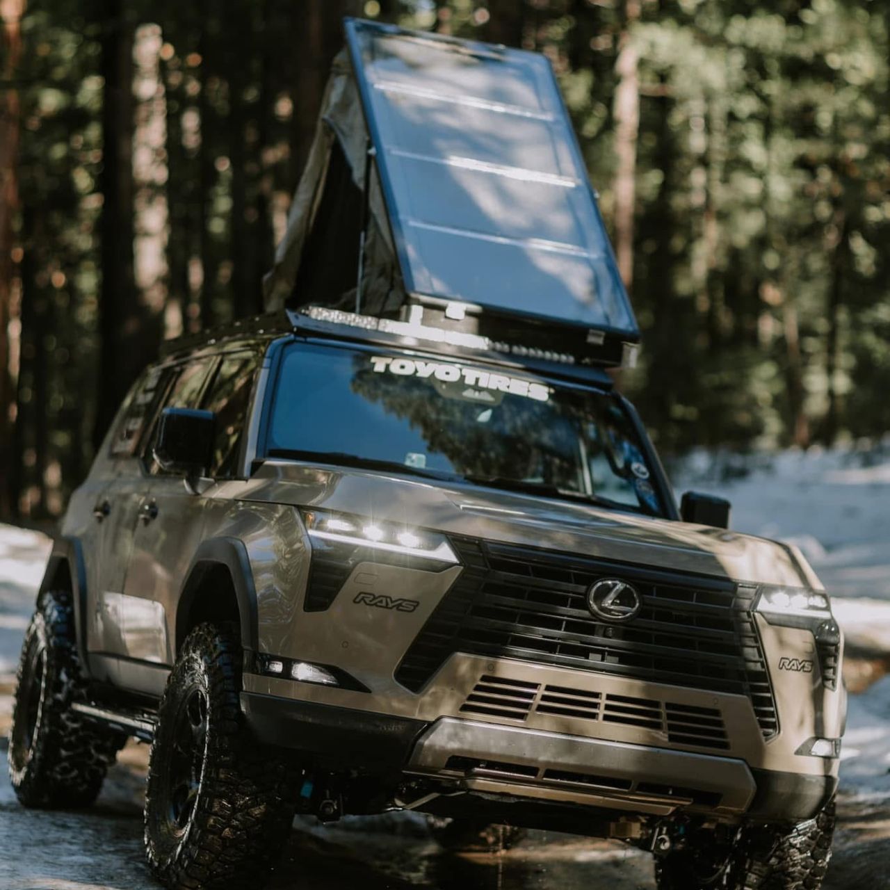 Inspired Overland Launches Rooftop Tent with Transparent Roof for Stargazing