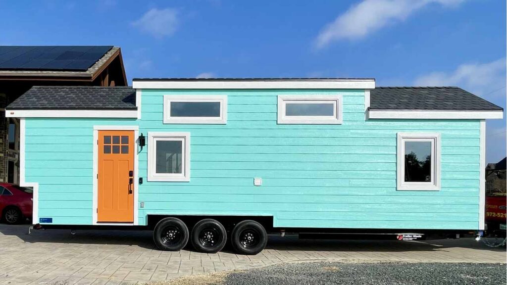 Lady Bird tiny house on wheels