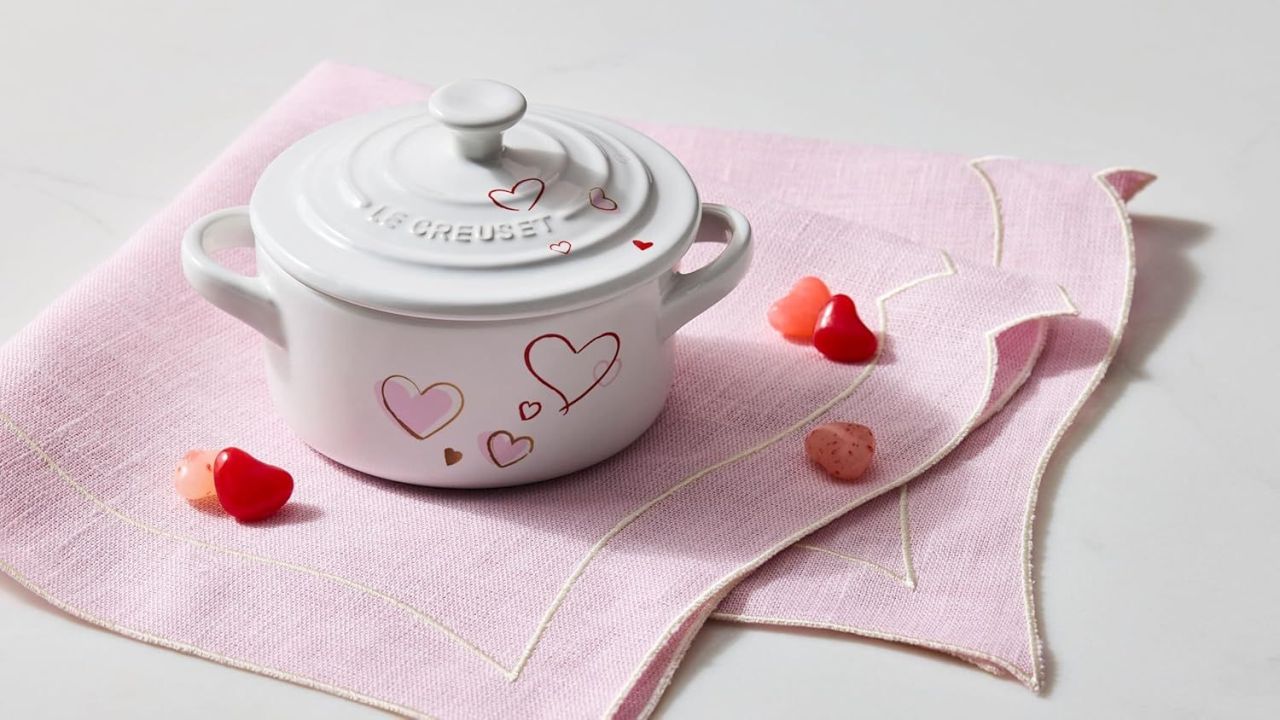 Le Creuset New Mon Coeur Kitchenware Collection for 2025 Valentine’s Day