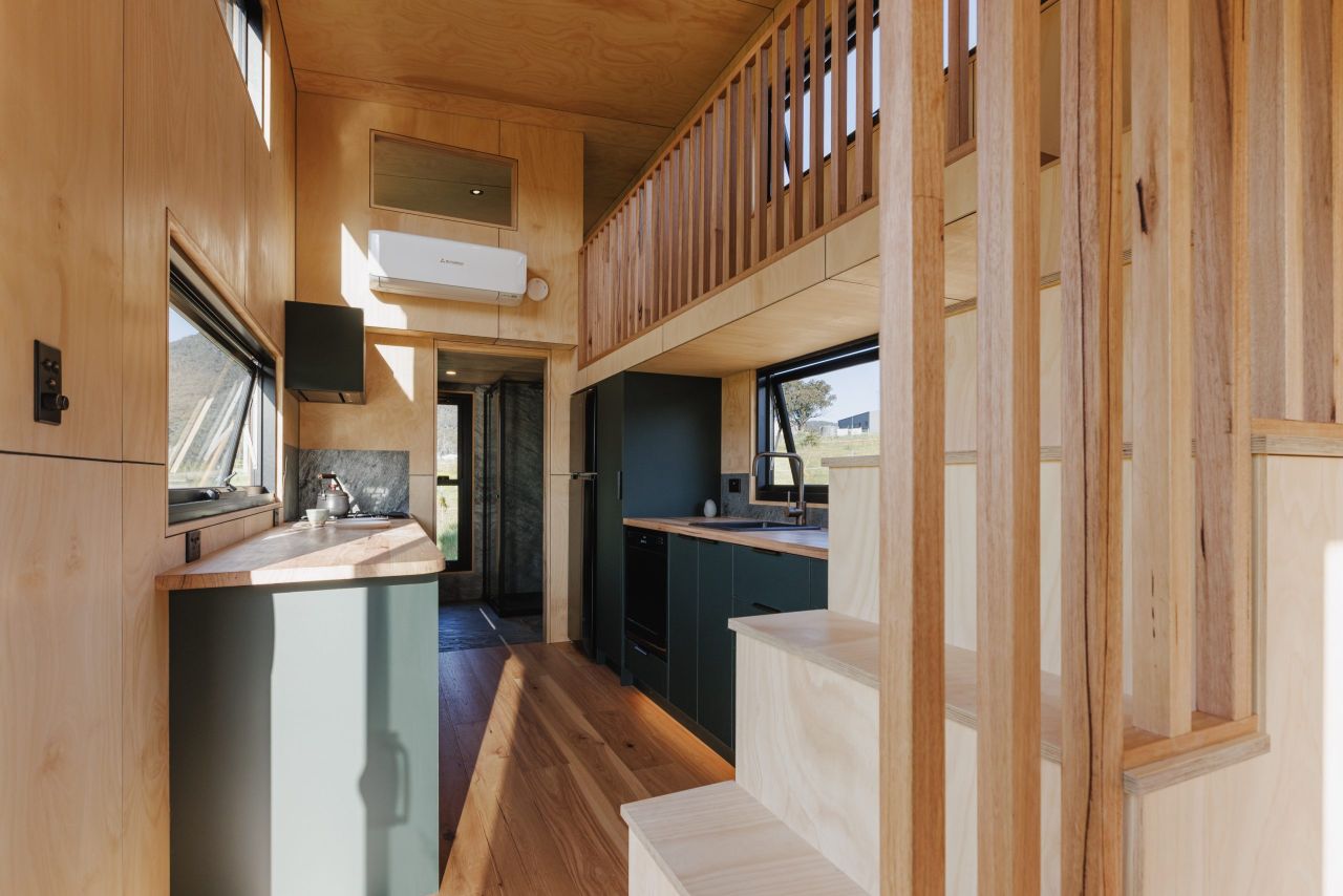 Marrangaroo tiny house - interior 2