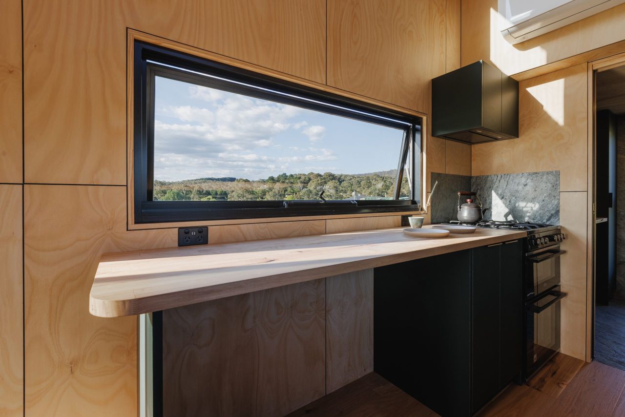 Marrangaroo tiny house - kitchen 1