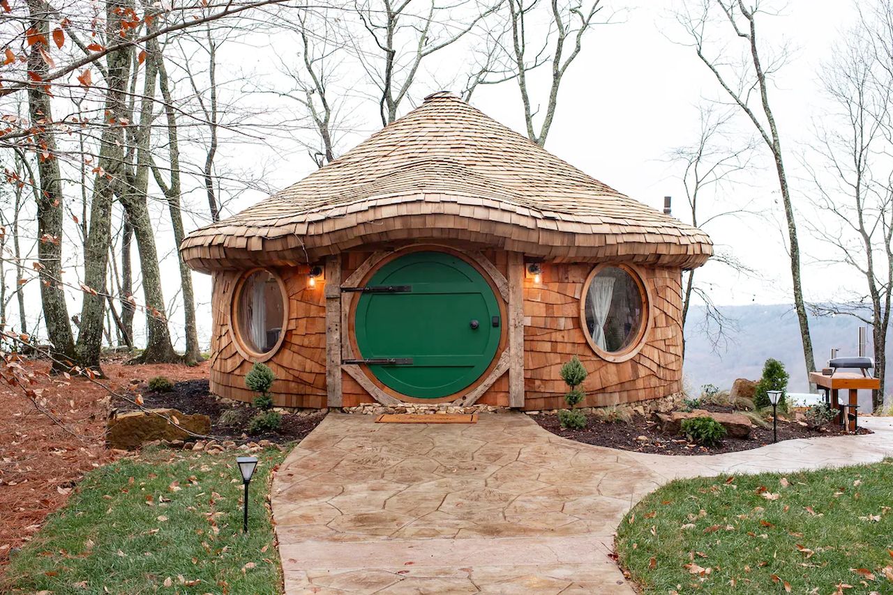 Merry Mushroom is Enchanting Mountaintop Hobbit House in Georgia - exterior1