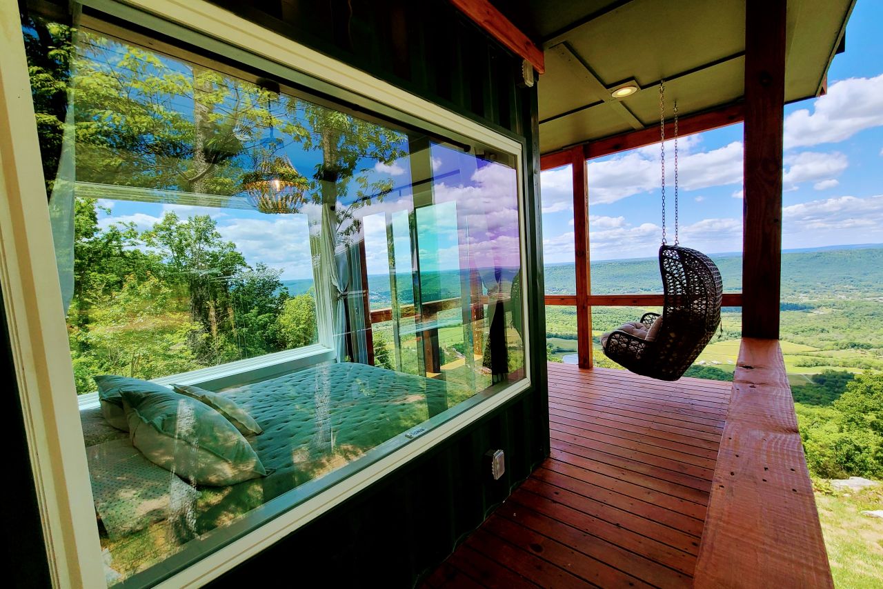 On The Rocks Cargo Container Vacation Home- exterior