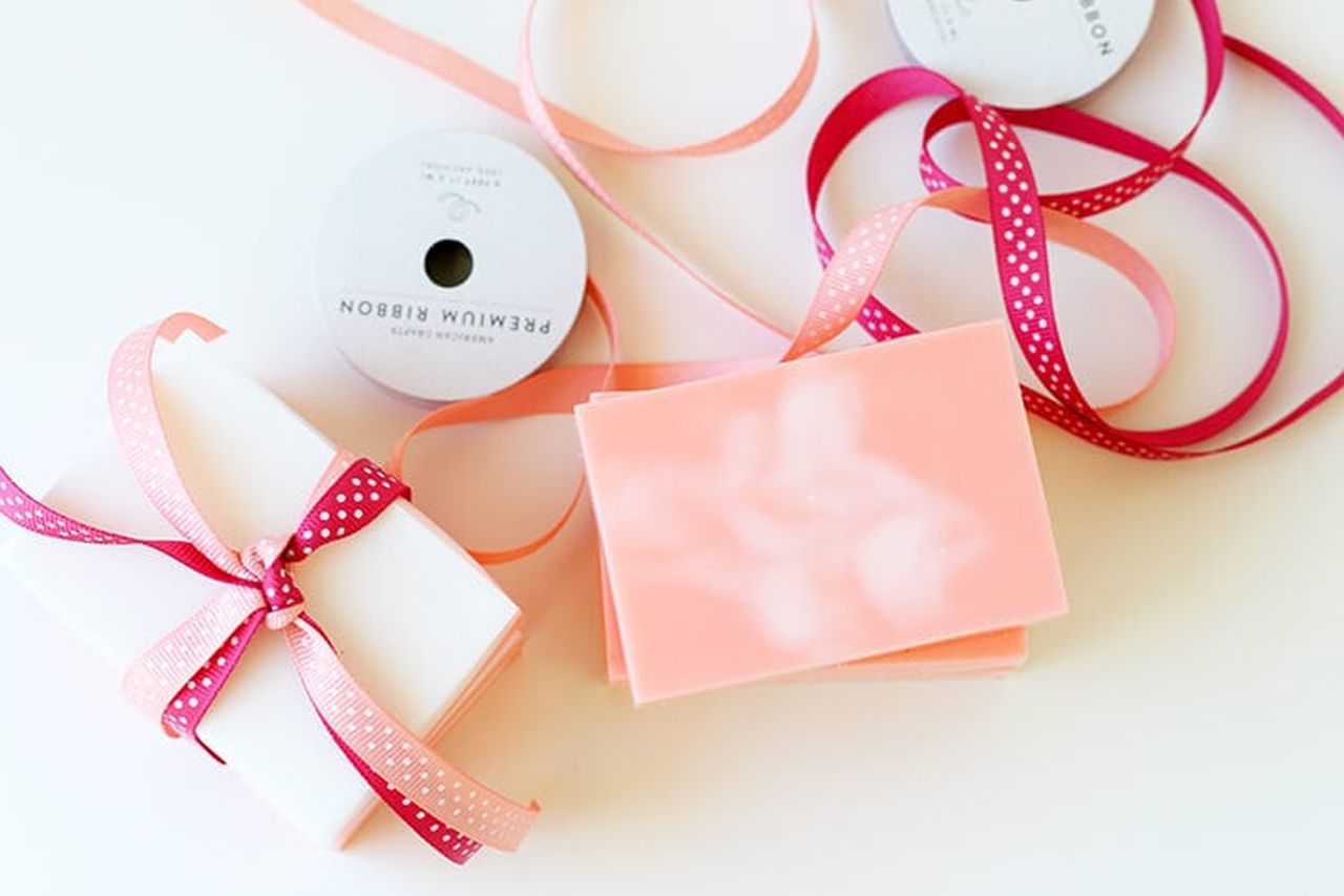 Peaches and Cream Soap DIY