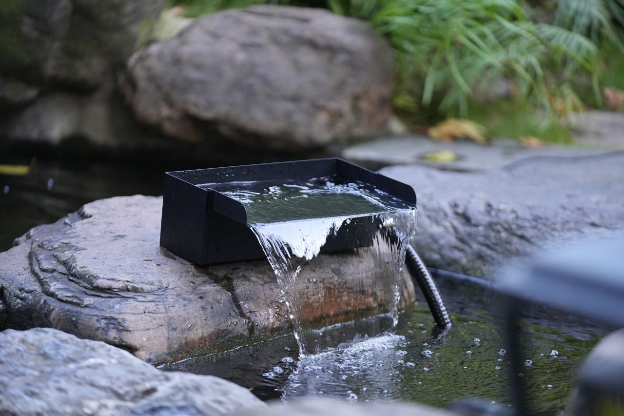 Poposoap solar water pump for garden water feature (7)