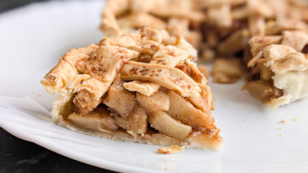 Quick Apple Pie Recipe for Two (1)