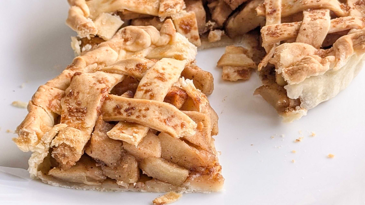 Quick Apple Pie Recipe for Two (2)