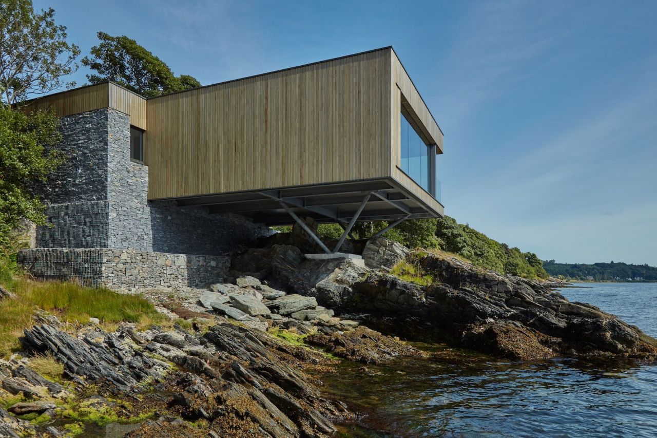 Rock Cove Cliffside House by Cameron Webster Architects