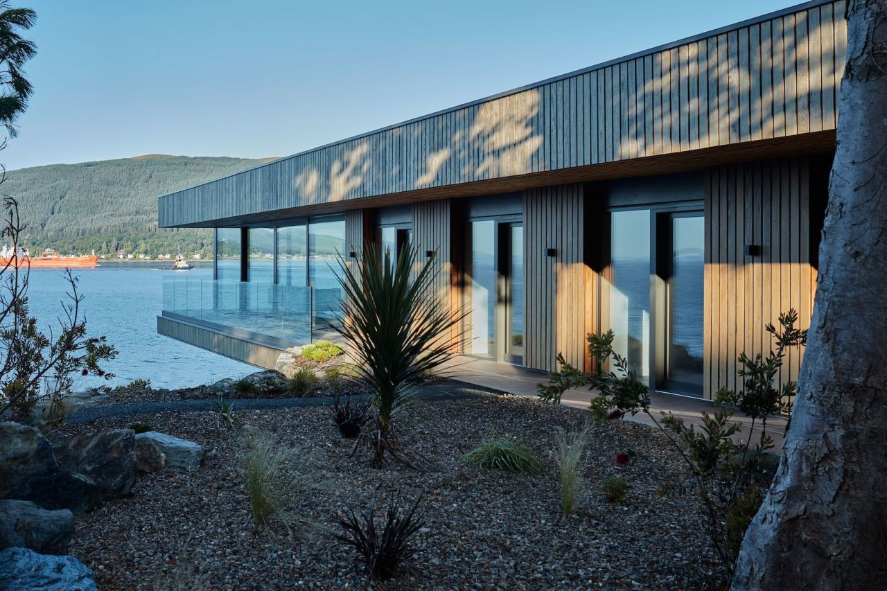 Rock Cove Cliffside House by Cameron Webster Architects