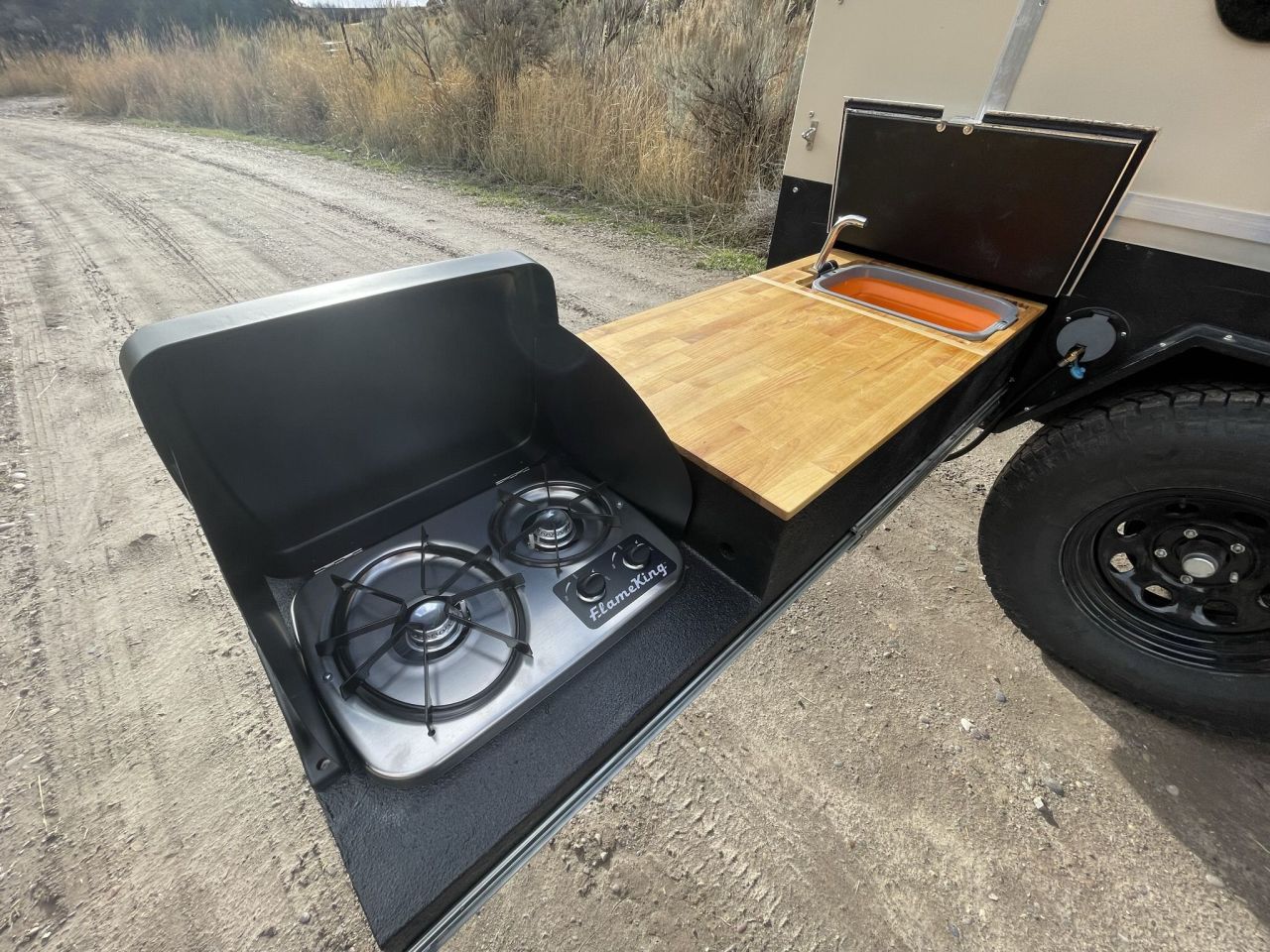 Ursus King Den Camper Trailer With King-Size Bed and Bunk Accommodates a Small Family