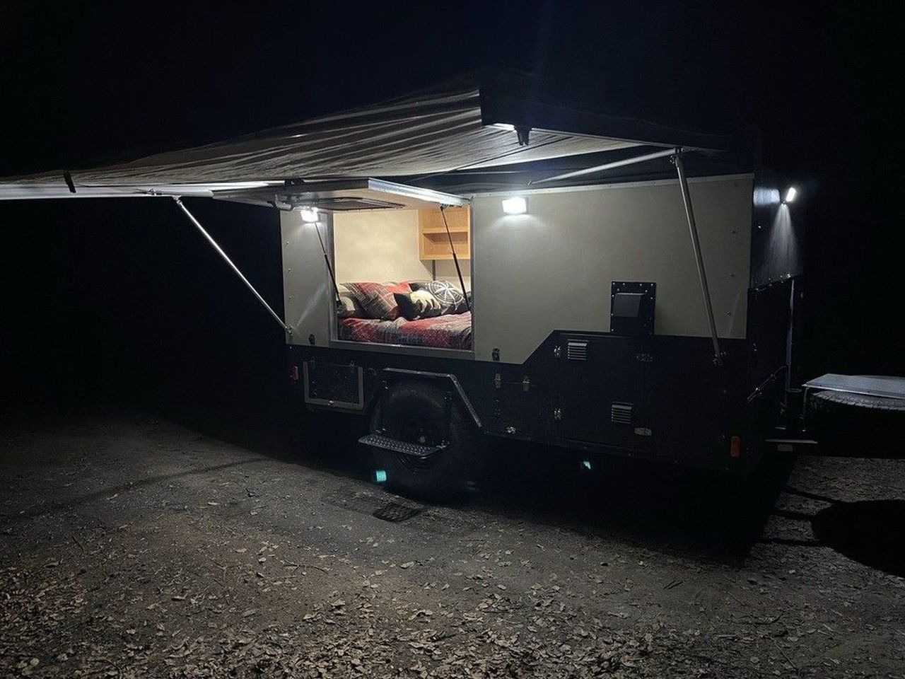 Ursus King Den Camper Trailer With King-Size Bed and Bunk Accommodates a Small Family