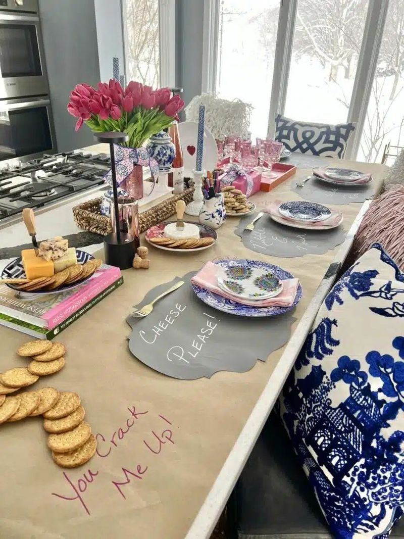 using paper for Valentine’s Day Table Decoration