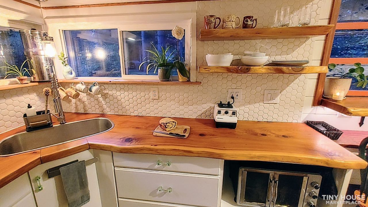 $165k tiny house- 13