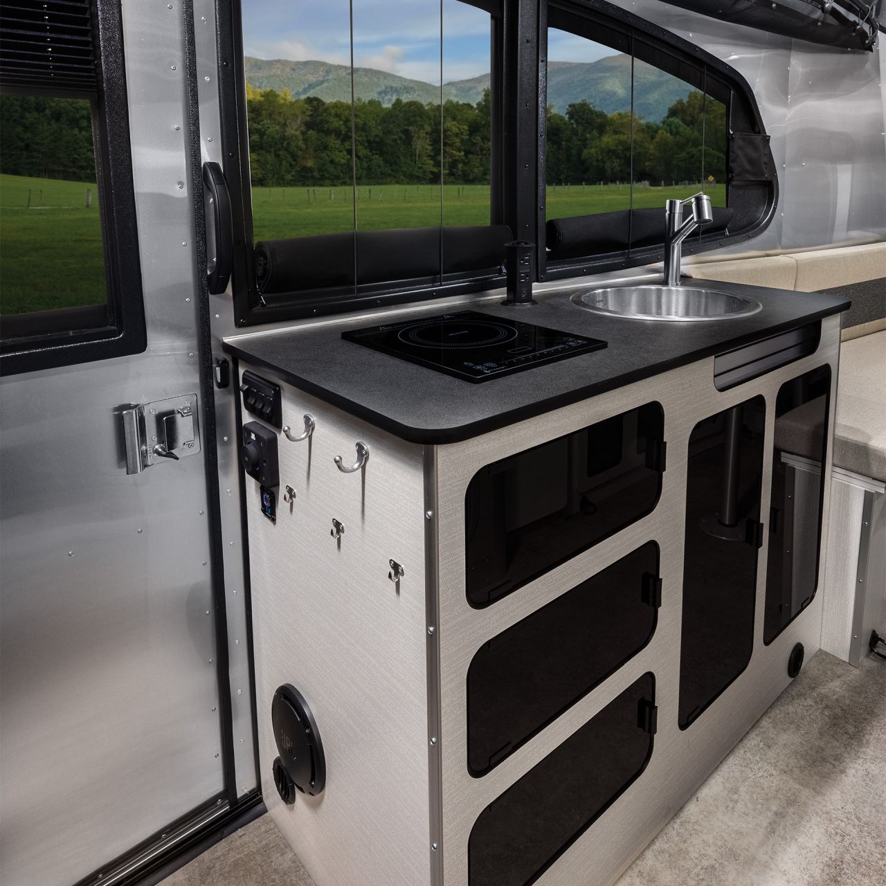 Airstream Basecamp Xe Off-Grid Camper Trailer