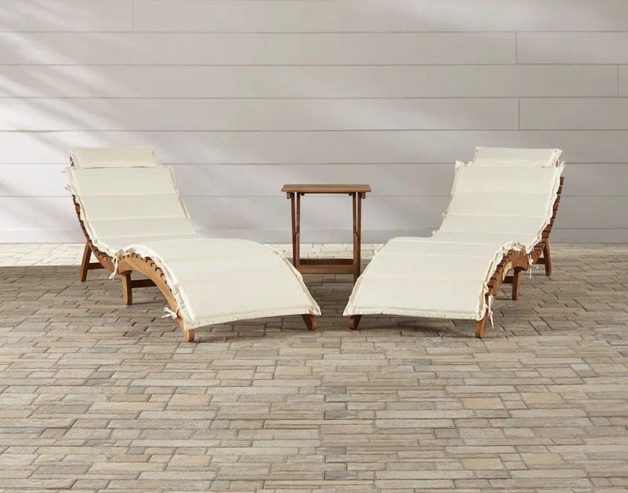 Alois Chaise Lounge Set with Cushion and Table