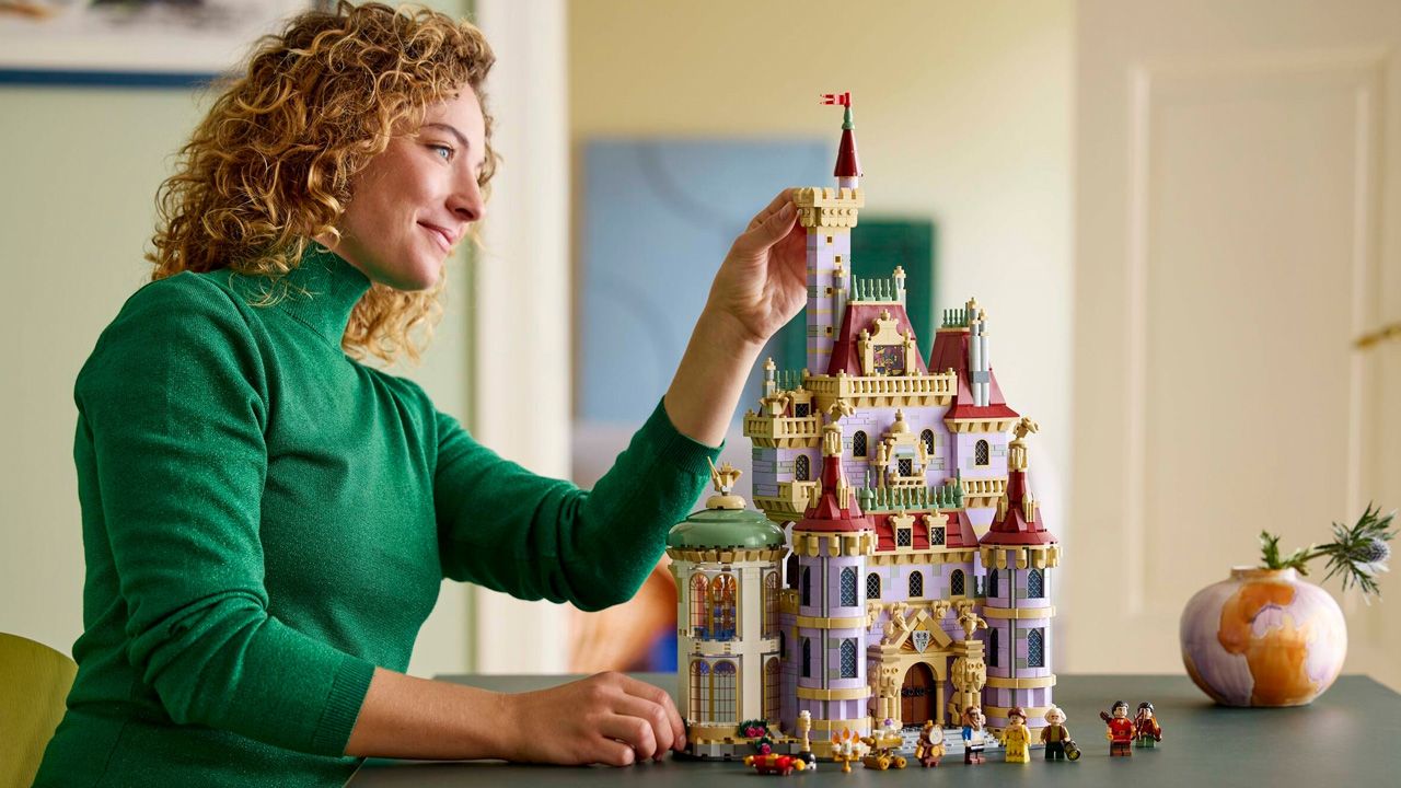 LEGO Beauty and the Beast Castle brick set - 4