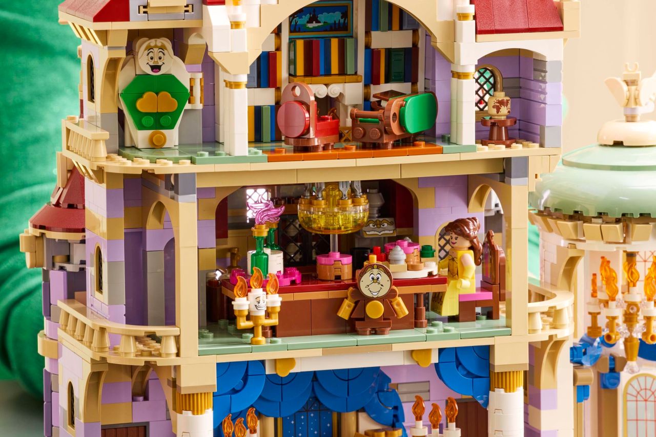 LEGO Beauty and the Beast Castle brick set - interior