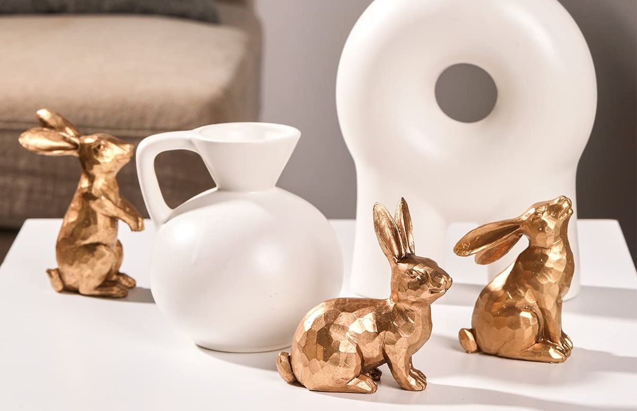 Golden Polyresin Bunny Decor