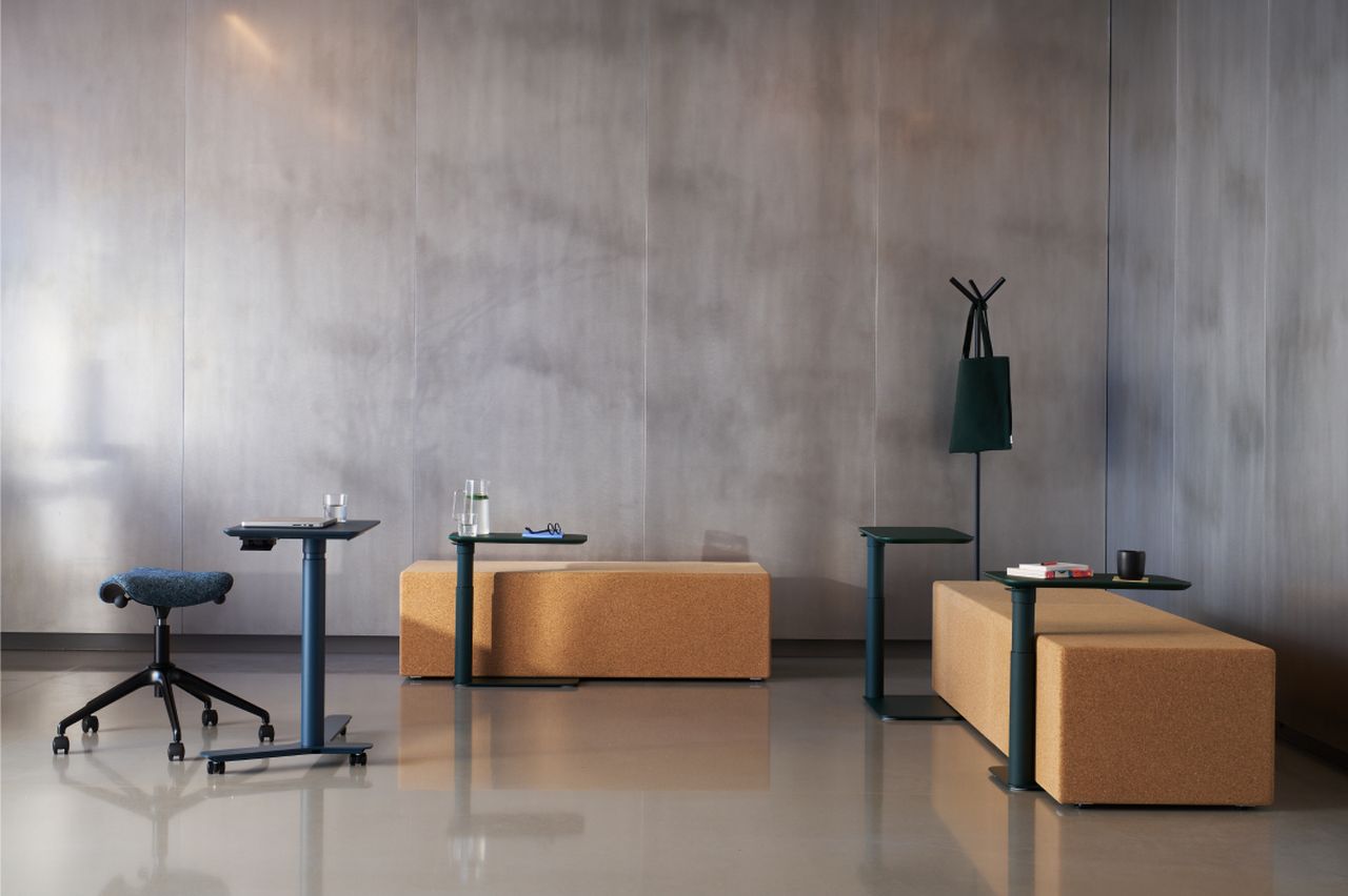 Humanscale Introduces Smallest Member of its Float Family of Height-Adjustable Tables