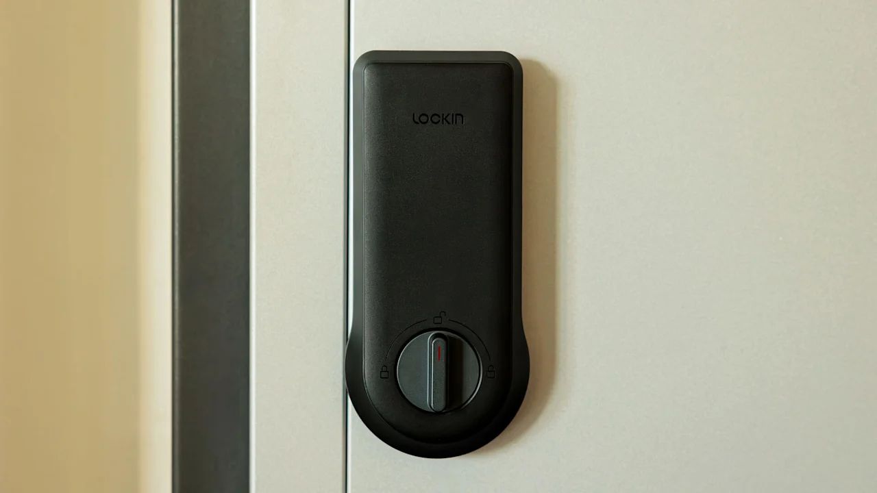 Lockin Veno Pro Touchless Video Smart Lock With Palm Vein Recognition Seeking Funds on Kickstarter