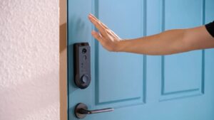 Lockin Veno Pro Touchless Video Smart Lock With Palm Vein Recognition Seeking Funds on Kickstarter