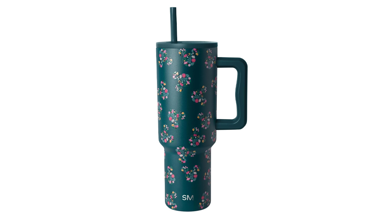 Disney-themed-Tumbler-for-mother's-day-gift